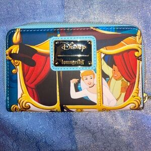 Disney Loungefly Cinderella Disney Princess Wallet NWOT